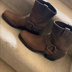 Brand new Frye boots never worn!!
